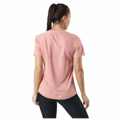 Adv Essence Ss Tee W Bleikur