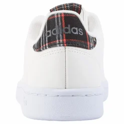 Advantage Shoes Chalk White / Grey Six / Grey Two