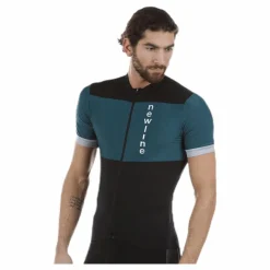 Bike Stretch Tee Black