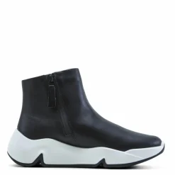 Chunky Sneaker Black