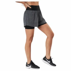 Court Advantage Short White/Black