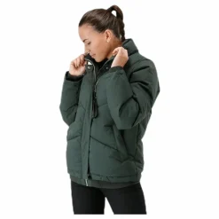 Lisen                Green