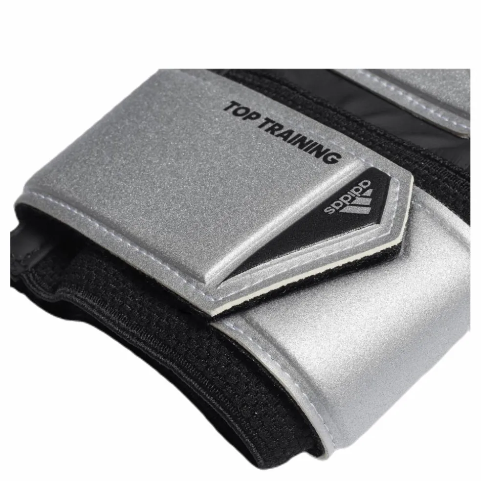 Pred TTRN Black/Grey