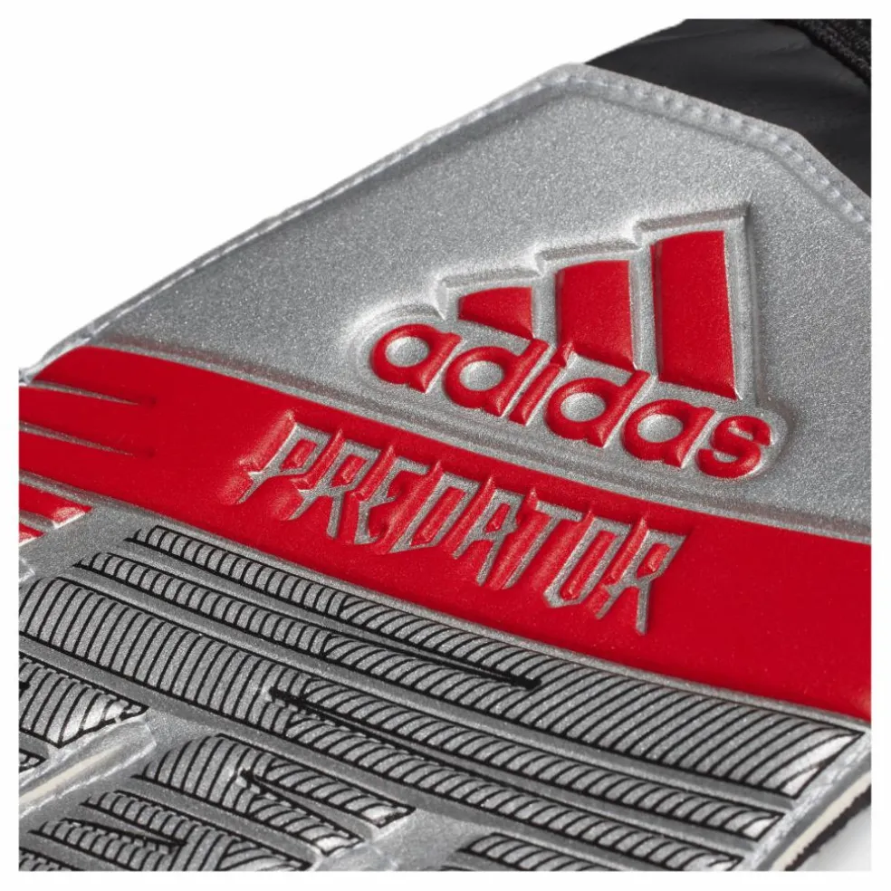 Pred TTRN Black/Grey