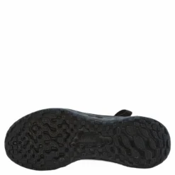 Revolution 6 FlyEase Little Kids' Shoe BLACK/BLACK-DK SMOKE GREY