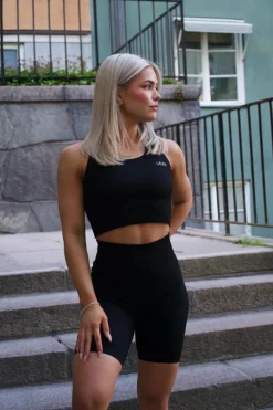 Ribbed Seamless Sport Bra Black