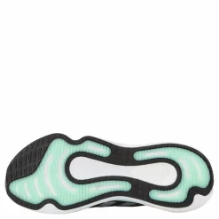 Supernova 2.0 Shoes Core Black / Halo Silver / Pulse Mint
