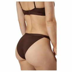 Tanga Umber