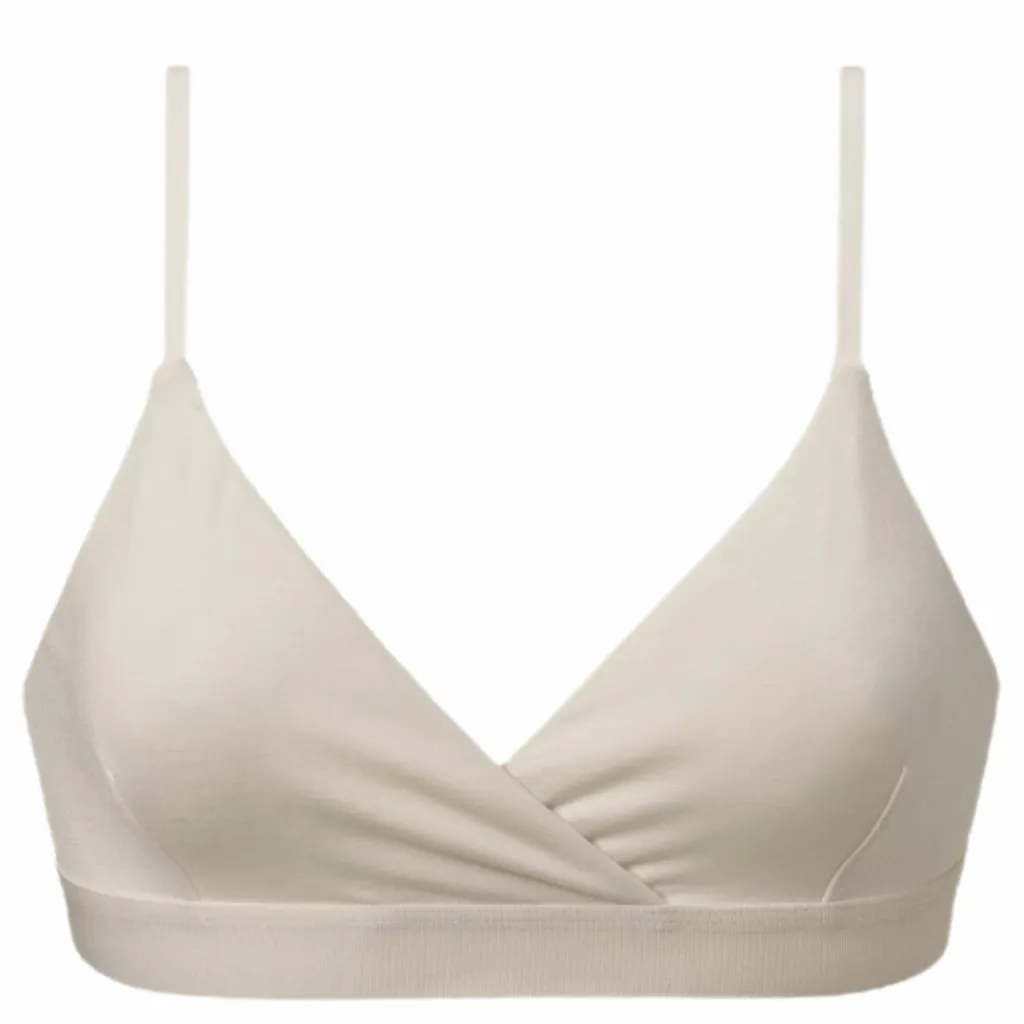 The Go-To triangle bra Beige