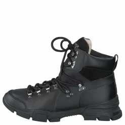 Tracking Boot Black