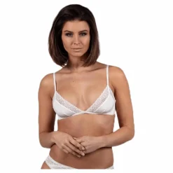 Unlined Triangle White