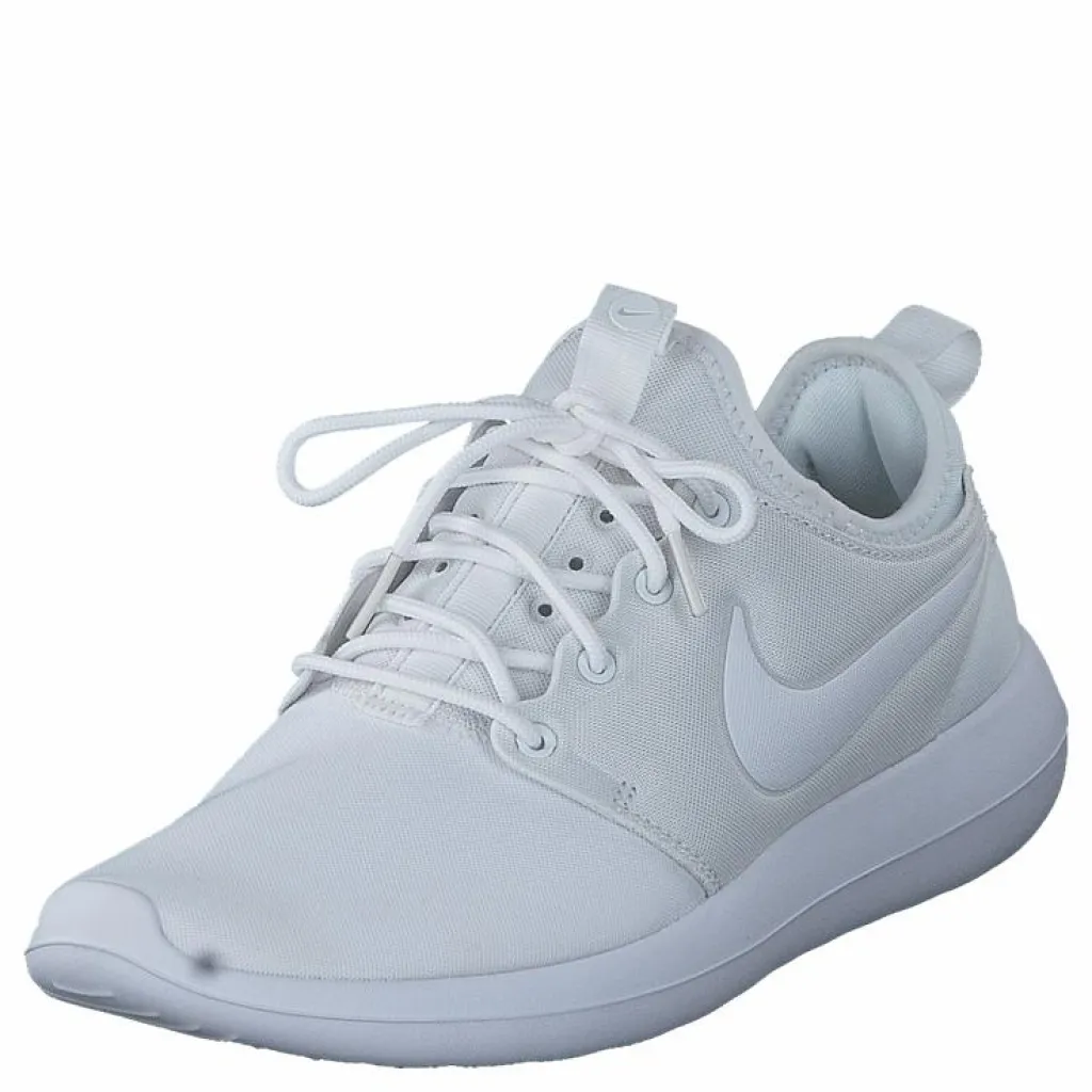 W Roshe Two White/White