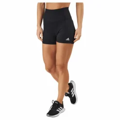 Yoga Essentials High-Waisted Short Leggings Black